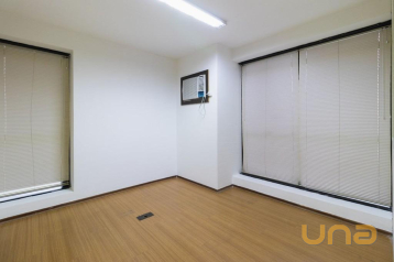 Sala/Conjunto Comercial no Centro de 82,75 m²  - 02063.007-RZ