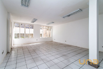 Imovel comercial com 750 m² no Centro