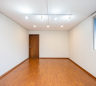 Conjunto Comercial no BIGORRILHO de 120,00 m²  - 31754.004-GL