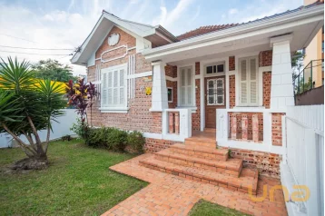 Residência Comercial no AGUA VERDE de 184,00 m²  - 10543.001-G