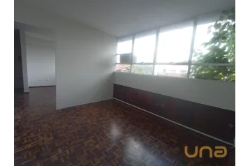 Conjunto Comercial no Centro Cívico, com vaga de garagem