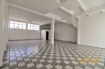 Imobiliária Cilar Aluga Loja no Centro com 270m², REF. 01028.0