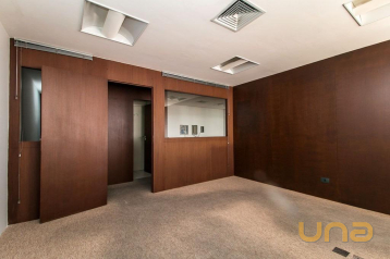 Sala/Conjunto Comercial no Centro de 143,10 m²  - 01088.013-RZ