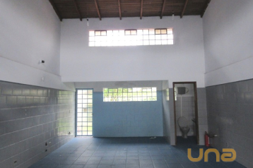 Loja em SANTA FELICIDADE com 84,20m² 
