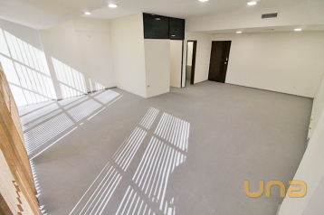 Imobiliária Cilar Aluga Conjunto Comercial no Centro com 72m²,