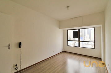 Imobiliária Cilar Aluga Conjunto Comercial no Centro com 31,87