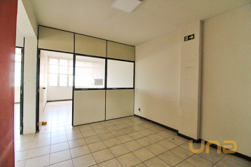 Imobiliária Cilar Aluga Conjunto Comercial no Centro com 142m²