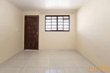 Casa na CIDADE INDUSTRIAL com 45m²