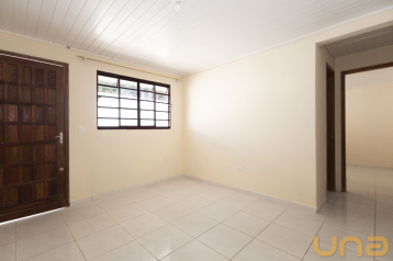Casa na CIDADE INDUSTRIAL com 45m²