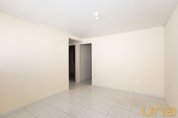 Casa na CIDADE INDUSTRIAL com 45m²