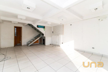 Loja no Mercês de 39,40 m²  - 00045.002-RZ