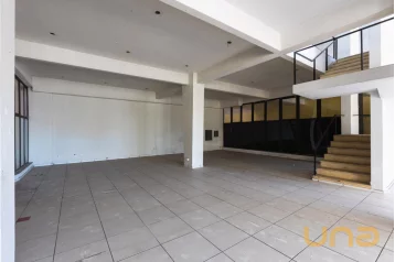 Loja no Cristo Rei de 650,51 m²  - 03726.001-RZ