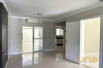 Imobiliária Cilar Aluga Sobrado 3 Quartos na Cidade Industrial