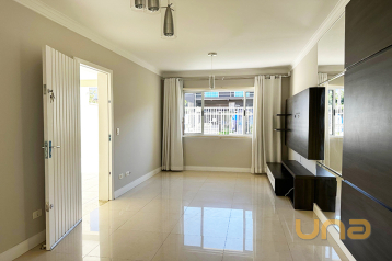 Imobiliária Cilar Aluga Sobrado 3 Quartos na Cidade Industrial