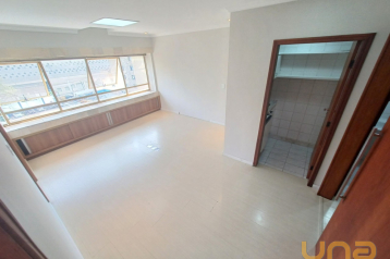 Conjunto Comercial no Centro Cívico de 74 m²  - 136549-I2