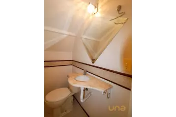 Sobrado em Santa Felicidade com 03 quartos - 03518.001