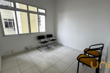 Conjunto Comercial no Centro de 41 m²  - 197343-I2