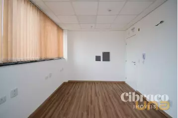 Conjunto Comercial no Centro de 24,51m² - Edifício Century Sev