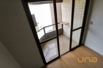 Imobiliária Cilar Aluga Apartamento 2 quartos no Centro com 13