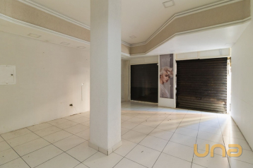 Loja com 85.4 m² no Centro