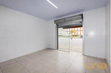 Loja no Cristo Rei de 33,00 m²  - 03972.009-RZ