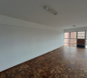 Conjunto Comercial no CENTRO CIVICO de 52,00 m²  - 35493.001-G