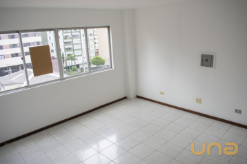 Conjunto Comercial no Centro de 51 m²  - 086126-I2