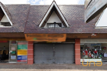 Loja no Mercês de 77,00 m²  - 00686.002-RZ