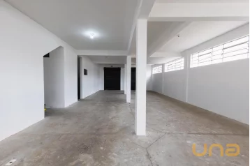Loja no Xaxim de 320,00 m²  - 01543.001-RZ