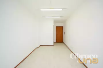 Conjunto Comercial no Centro de 29,09m² - Edifício Capitol Exe