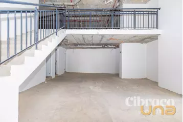 Loja no Água Verde de 522m² - Edifício Union