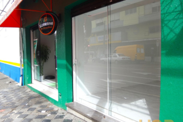 Loja no CENTRO de 12,00 m²  - 06362.001-FT