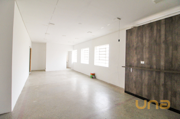 Imobiliária Cilar Aluga Loja no Prado Velho com 208m², Ref. 00