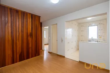 Imobiliária Cilar Aluga Apartamento 2 Quartos no Centro com 54