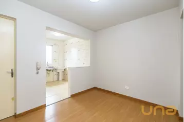 Imobiliária Cilar Aluga Apartamento 2 Quartos no Centro com 54