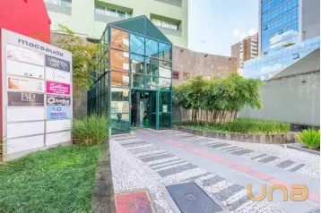 Sala Comercial com 1 Vaga no Batel