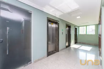 Sala Comercial com 1 Vaga no Batel
