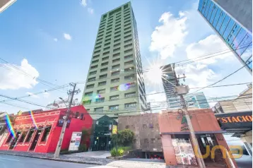 Sala Comercial com 1 Vaga no Batel