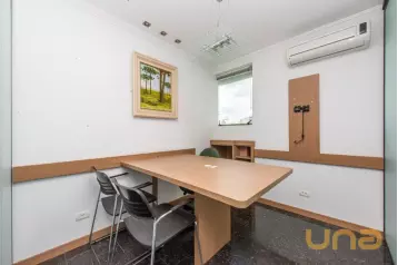 Sala Comercial com 1 vaga no Centro