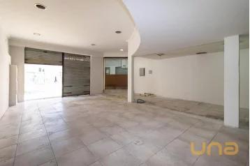 Loja com 66.7 m² no Centro