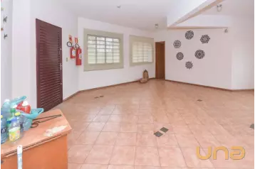 Sala/Conjunto Comercial no Campina do Siqueira de 390,00 m²  -