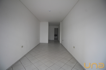 Loja 35m² no Centro - Curitiba/PR.