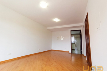 Sobrado no Santa Candida de 120 m² com 3 quartos  - 206920-I2