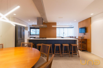 Apartamento no Água Verde de 326,26 m² com 4 quartos  - 04314.