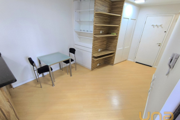 Apartamento no Água Verde de 74 m² com 2 quartos  - 211206-I2
