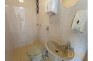 Conjunto Comercial no CENTRO CIVICO de 50,00 m²  - 38470.003-G