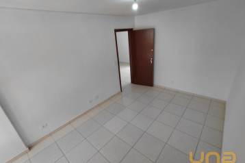 Conjunto Comercial no Centro de 41 m²  - 207616-I2