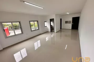 Sala Comercial na Candido de Abreu, com uma vaga