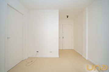 Apartamento 45m2 com 01 quarto no Centro - Curitiba/PR.