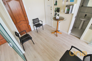 Imobiliária Cilar Aluga Conjunto Comercial no Centro com 42m²,